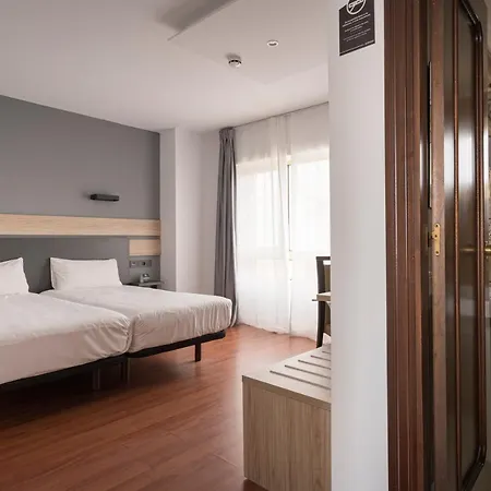 Alda Centro 酒店 *