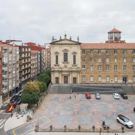 Готель Alda Centro Хіхон